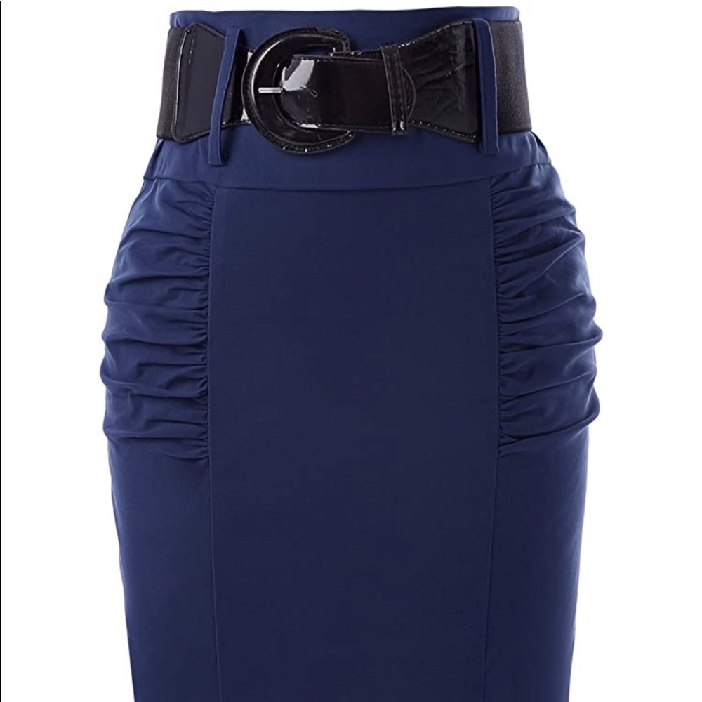 Stretchy Pencil Pleaded Skirt with Belt